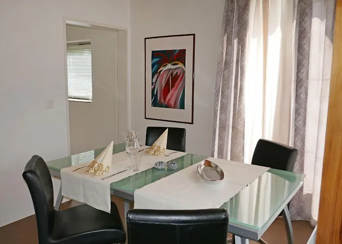 Apartamento Chesa Piz Cotschen 2 By Interhome Pontresina